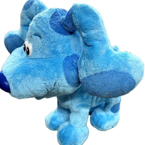 Blue's Clue's ,Dancing Blue, Noise and Singing, Animated, Ears Move Also - Picture 2 of 6